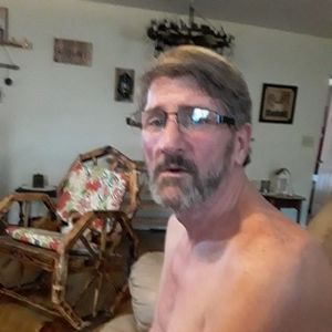 Meet your Posher, Clyde